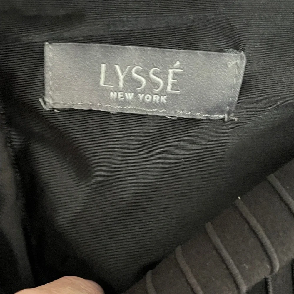 Textured Black Women's Leggings - Picture 2 of 5